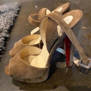 Louboutin Louloudancing Indiana Brown Suede